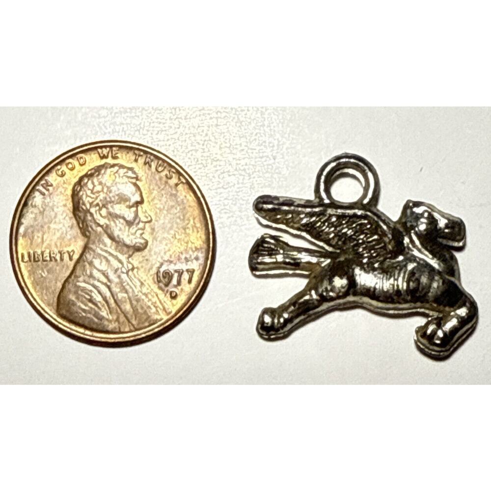 Vintage Silver Tone Metallic Pegasus Cracker Jack Charm 1C